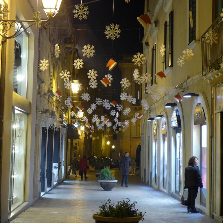 Medieval Apartment Vasto Exterior foto